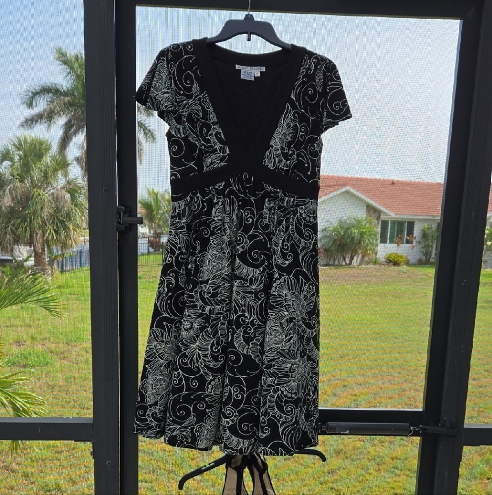 Black and White Floral Dress